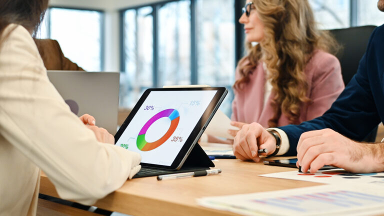 business meeting office - Recruiterfy.ai